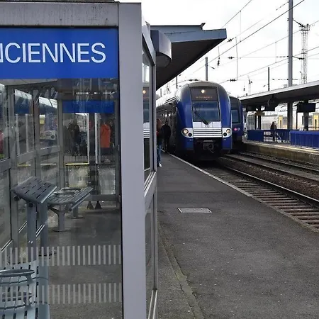 Le Clemenceau Centre Gare Sncf -tramway 2*