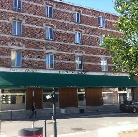 Hotel Le Clémenceau Et 'hôtel Gare Sncf Centre Valenciennes